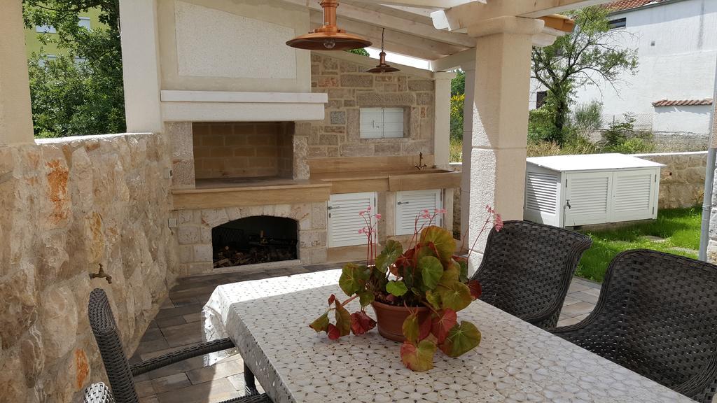 Apartments Rustic Biograd Na Moru Exterior foto